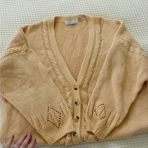 Vintage butter yellow cardigan